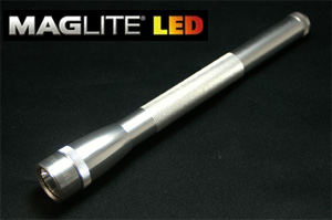 誰もが知っているマグライトのLEDバージョン