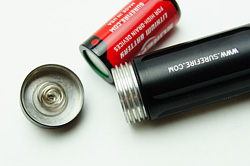 CR123Aリチウム電池1本使用