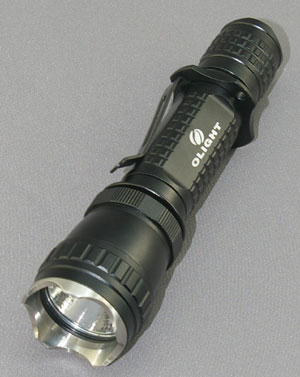 OLIGHT(�I�[���C�g) M20 Warrior CR123A x 2�{�d�l Tactical Operations LED���C�g