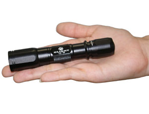 OLIGHT(�I�[���C�g) T20 CR123A x 2�{ LED���C�g