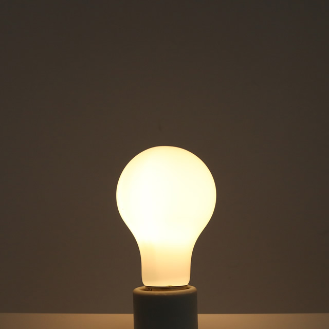 東京メタル LDA2L-GW20W-TM LEDフィラメント電球 一般電球形 1.3W 20W形 E26口金 激安価格販売：アカリセンター
