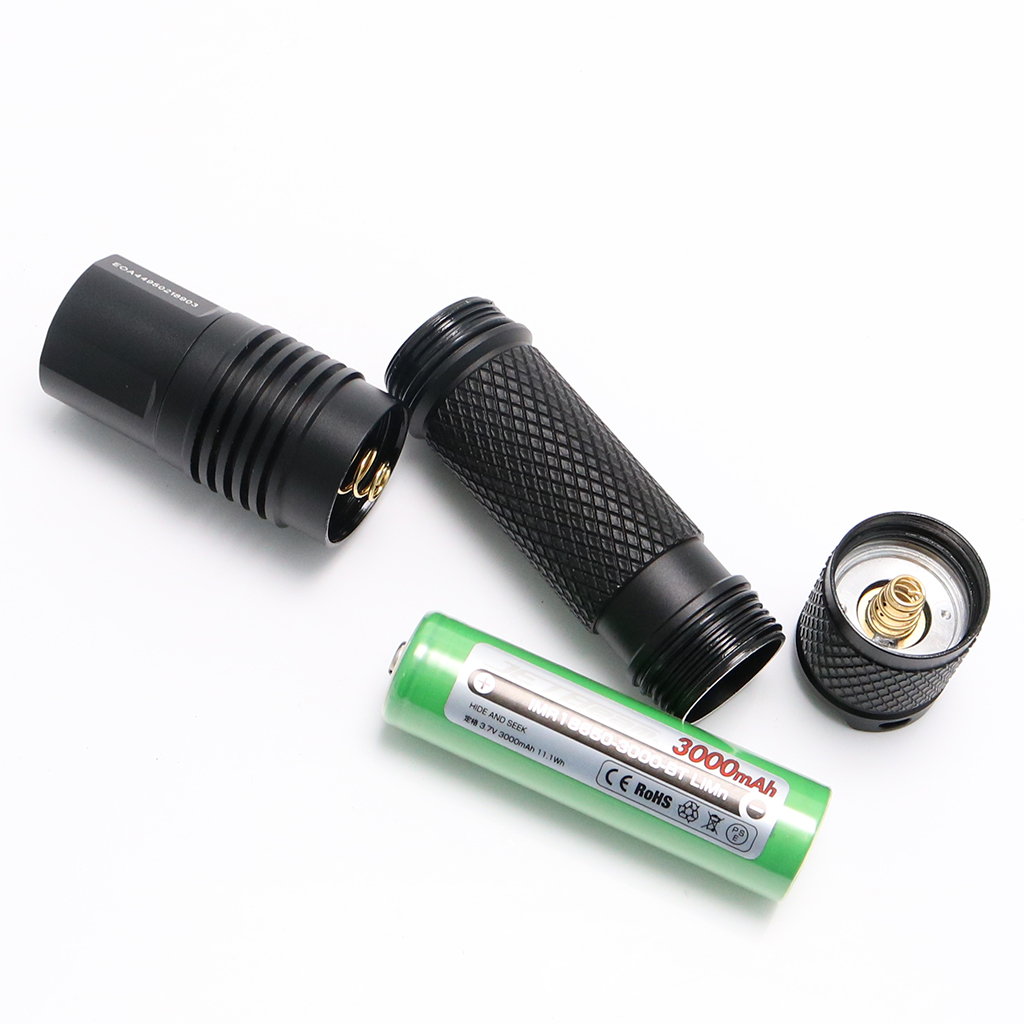 ACEBEAM（エースビーム）EC35 CREE XP-L搭載1200ルーメン LED