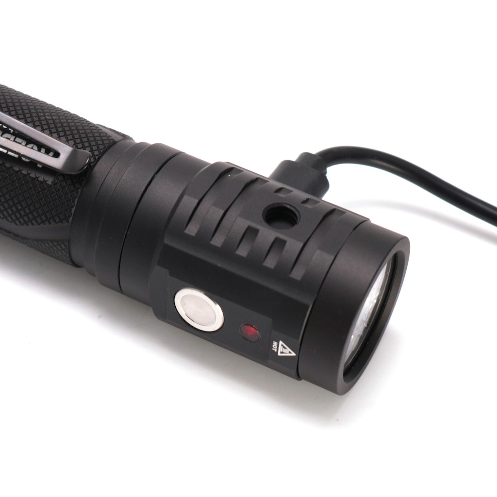 ACEBEAM（エースビーム）EC65 CREE XHP35 HI / NICHIA 21700仕様