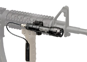 フラッシュライト　タクタイルライト　m600 シュアファイア　surefire