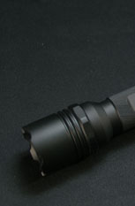 180ルーメンのキセノンバルブを搭載したRAYS VISION Z-9T
