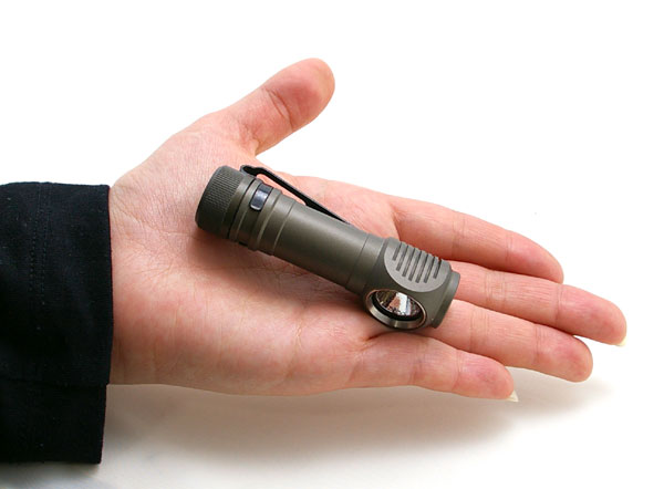 ZEBRALIGHT(ゼブラライト) H51C 高演色LED搭載モデル 激安特価
