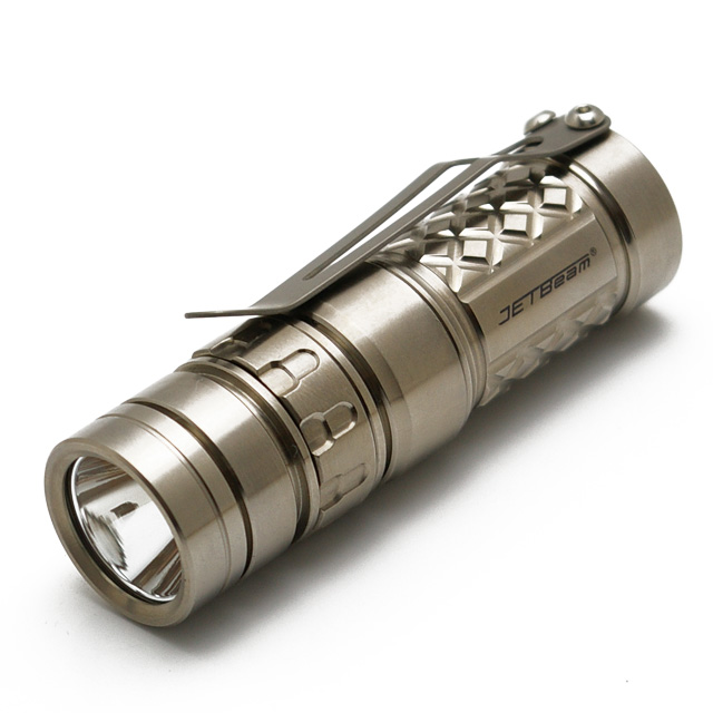 JETBEAM(ジェットビーム) TCR1 XM-L T6 無段階調光 チタンボディ