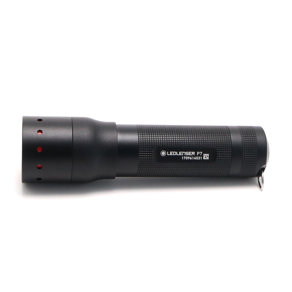 Led Lenser レッドレンザー P7 18モデル 単四電池 4本 モデル 激安価格販売 アカリセンター Led Lenser レッドレンザー P7 18モデル 単四電池 4本 モデル 激安価格販売 アカリセンター