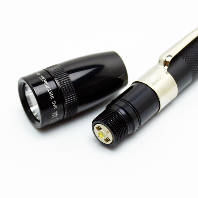 MAGLITE (マグライト) MINIMAG 2AAA LED 単四電池2本使用 LEDライト 激安価格販売：アカリセンター