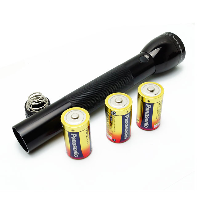 MAGLITE (マグライト) ML300L 3D 3rd Gen 単一電池3本使用 第三世代LED