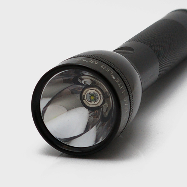 MAGLITE(マグライト) ML100 2C LED 単二電池2本使用 LEDライト 激安