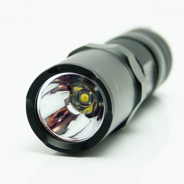 NITECORE (ナイトコア) MT1A MULTI-TASKシリーズ 単三電池 1本