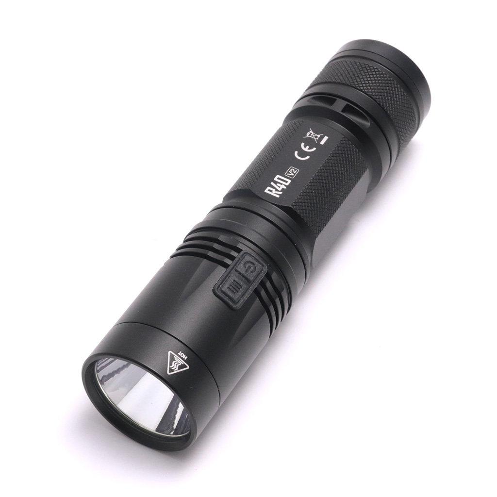 NITECORE(ナイトコア)R40 V2 CREE XP-L 充電式フラッシュライト(専用