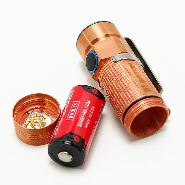 OLIGHT (オーライト) S1 CU BATON CR123A 1本 銅製 コンパクトLED OLIGHT (オーライト) S1 CU BATON CR123A 1本 銅製 コンパクトLED