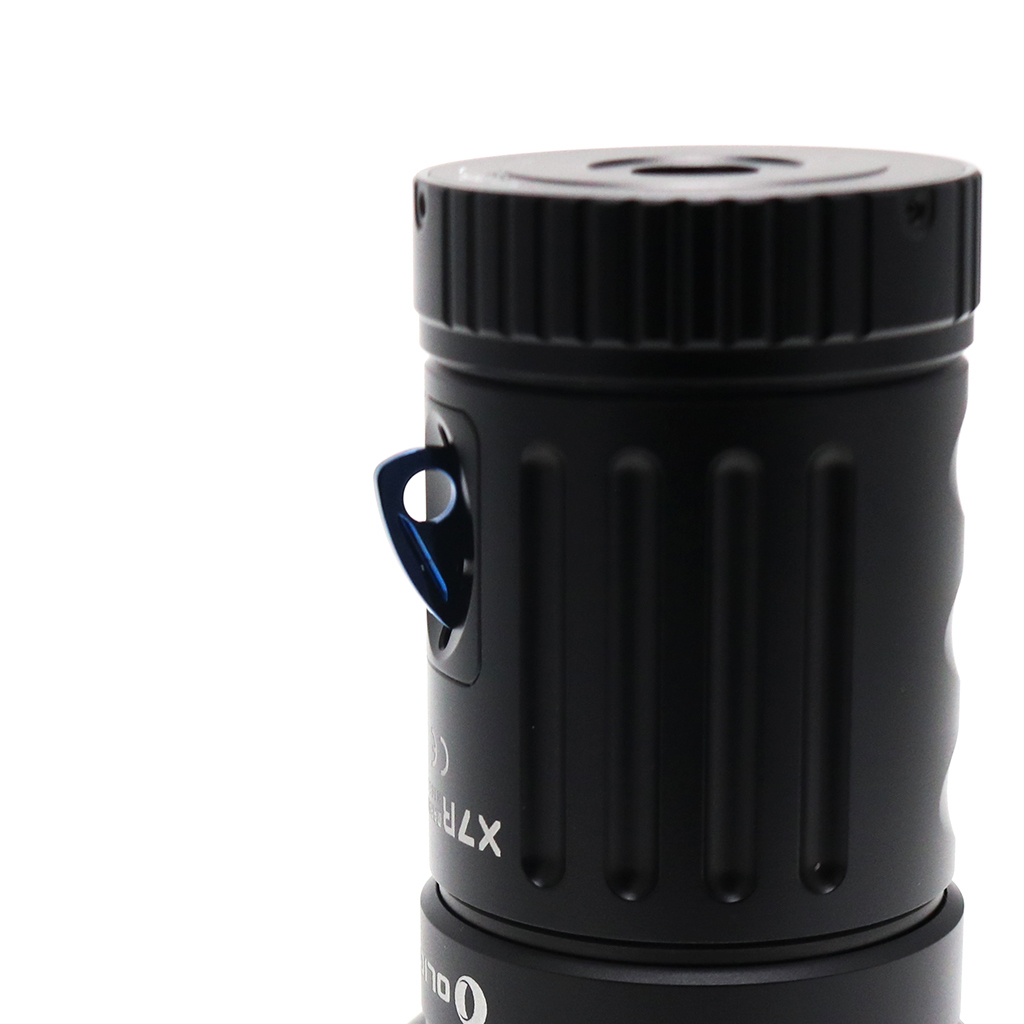 アウトドア ライト/ランタン OLIGHT（オーライト）X7R MARAUDER マローダー 充電式 CREE XHP70×3 