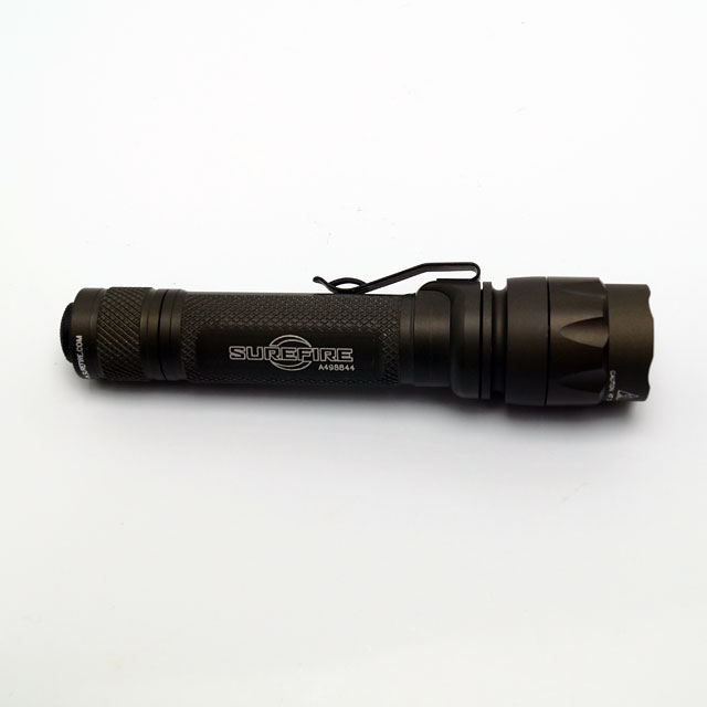 SUREFIRE (シュアファイア) L4 LUMAMAX LED フラッシュライト 激安価格 