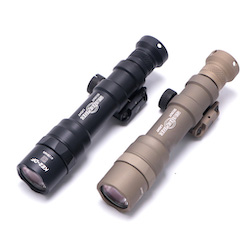 ウェポンライト　フラッシュライト　M600 シュアファイア　surefire