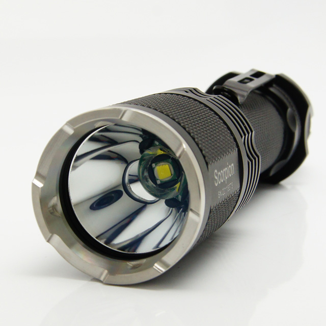 ThruNite (スルーナイト) SCORPION スコーピオン MAX750ルーメン