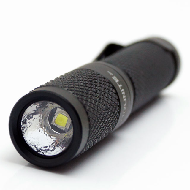 THRUNITE (スルーナイト) Ti3 単四電池1本使用 LEDキーライト