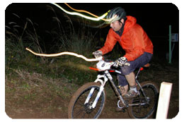 ���C�g���Ȃ���Ε����̂���J���鎽���̈ł𑖂�I