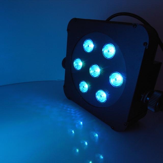 LEDパーライト プラグ付き三脚スタンドセット LED-7TC + AL-1052JBAC
